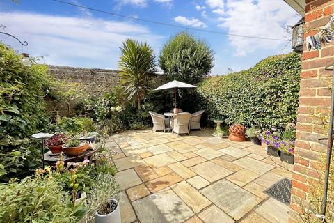 undefined, Sea Road, East Preston, West Sussex