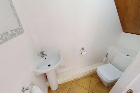 6 bedroom detached house for sale, Lower Leigh Road, Westhoughton, BL5