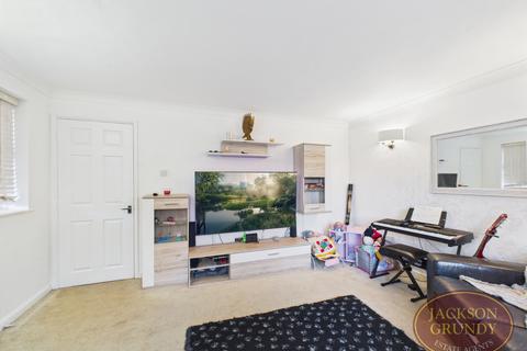 4 bedroom detached house for sale, Longmeadow, Wootton, NN4 6AN