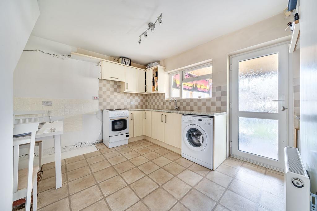 Kitchen/Dining