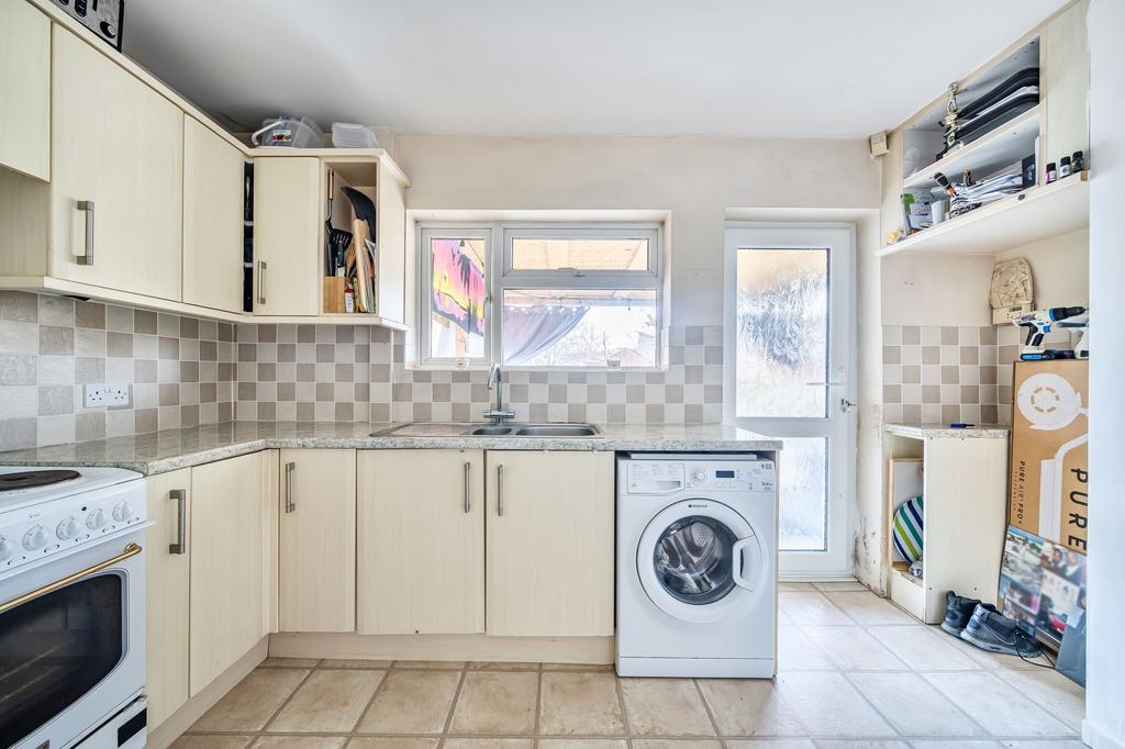 Kitchen/Dining