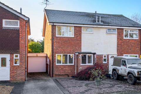 3 bedroom semi-detached house to rent, Moles Close, Berkshire RG40