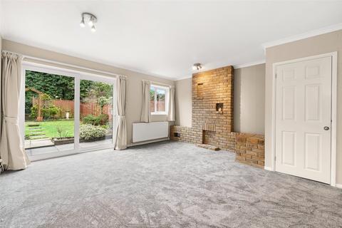 undefined, Moles Close, Berkshire RG40