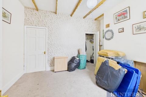 2 bedroom terraced house for sale, Candler Street, Scarborough
