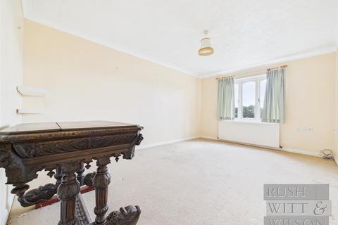 1 bedroom flat for sale, Shepherds Way, Fairlight