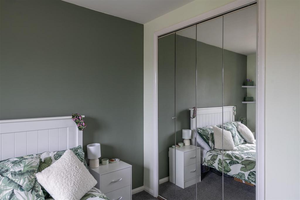 54 Staffords Place internals-2.jpg