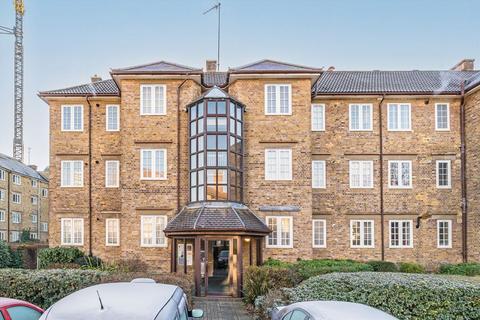 2 bedroom flat for sale, Frogmore, London SW18