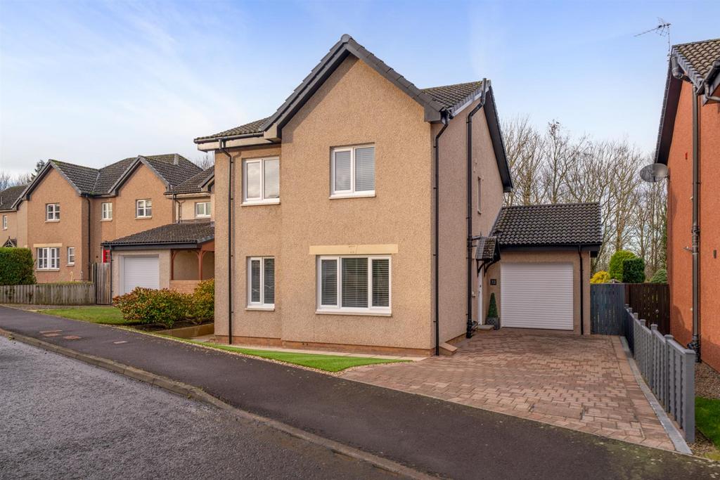 22 springwood rise kelso-02.jpg