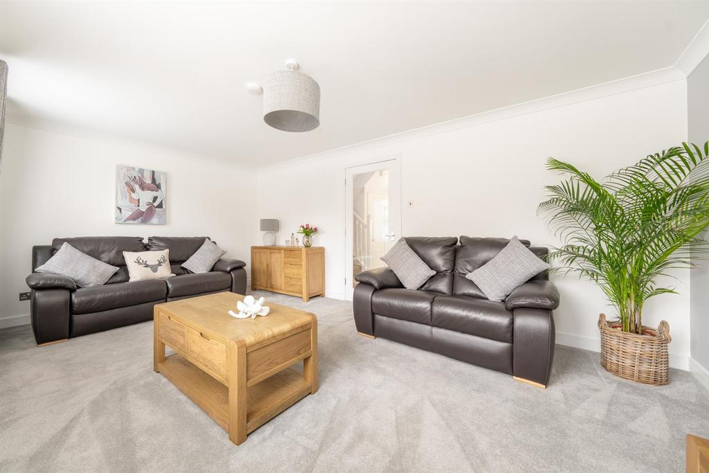 22 springwood rise kelso-08.jpg