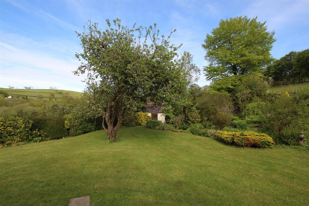 New gardens 1.JPG
