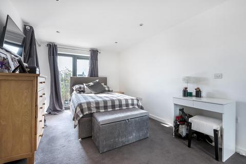 1 bedroom apartment to rent, AKERMAN ROAD, SW9