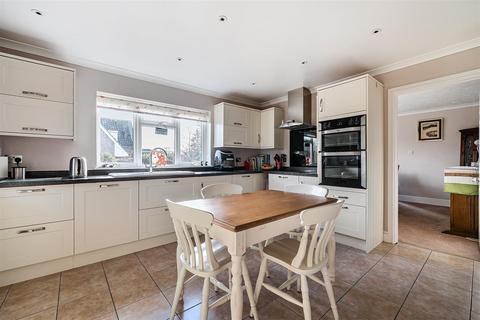 undefined, The Street, Chirton, SN10
