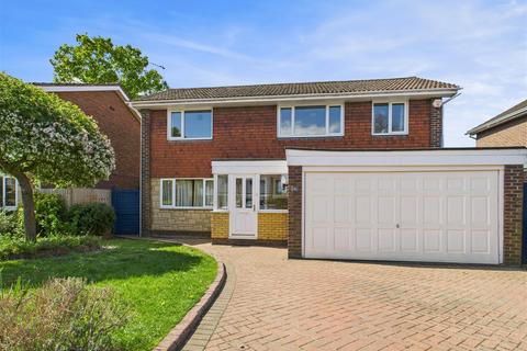 undefined, St. Martins Drive, Walton-On-Thames