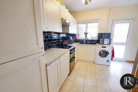 3 bedroom terraced house for sale, Springhill Terrace, Rugeley WS15