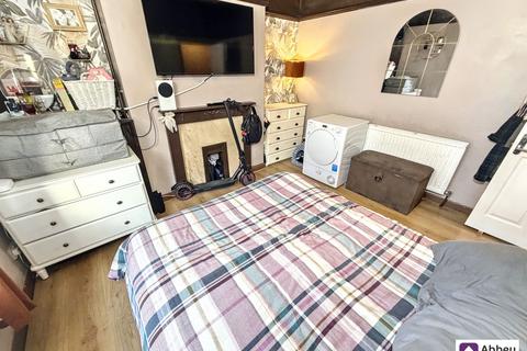 2 bedroom terraced house for sale, Hawthorne Street, Leicester, LE3