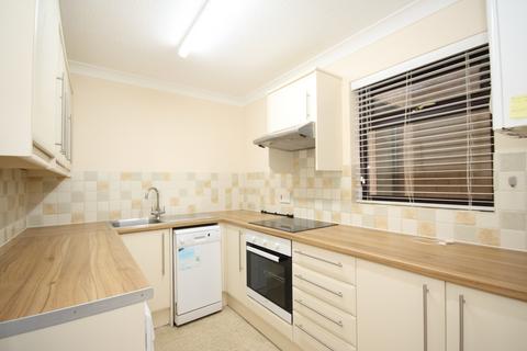 1 bedroom flat for sale, Montgomery Road, Woking GU22