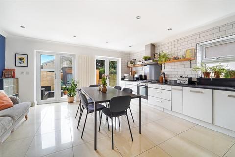4 bedroom semi-detached house for sale, Josephine Avenue, Tadworth KT20