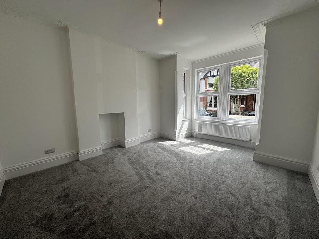 Living/dining room