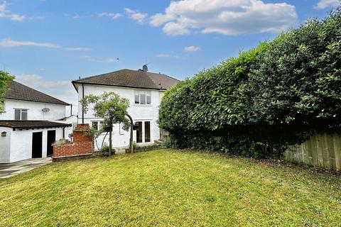 3 bedroom semi-detached house to rent, Delius Close, Elstree, WD6