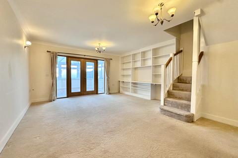 3 bedroom semi-detached house for sale, Addiscombe Road, Christchurch BH23