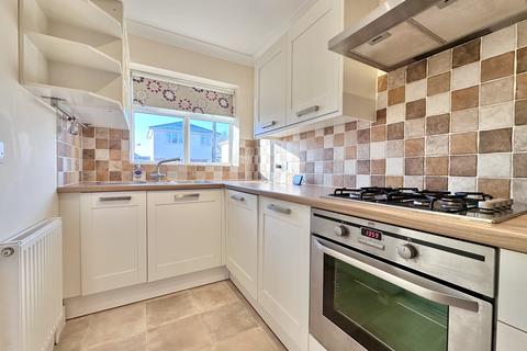 3 bedroom semi-detached house for sale, Addiscombe Road, Christchurch BH23