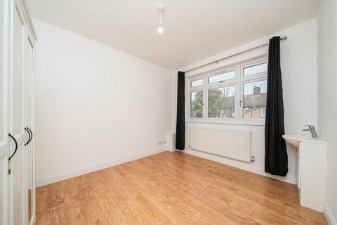 undefined, Uxbridge Road, Southall UB1