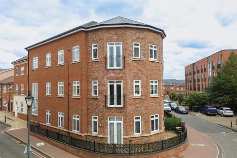 2 bedroom apartment to rent, Boughton Court, Solihull