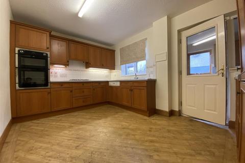 4 bedroom house to rent, Torwoodlee, Perth