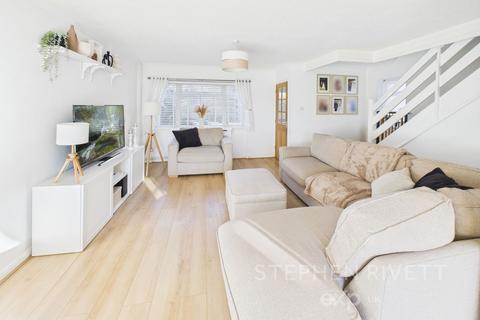 3 bedroom semi-detached house for sale, Ridgeway, Stowmarket IP14