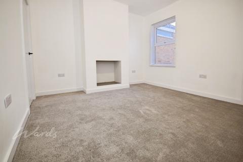 2 bedroom terraced house to rent, Cowper Road, Sittingbourne ME10