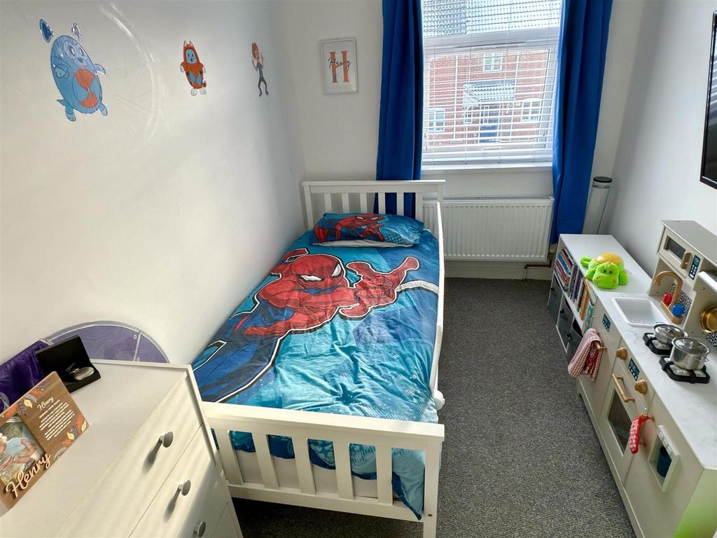 BED 3.jpg