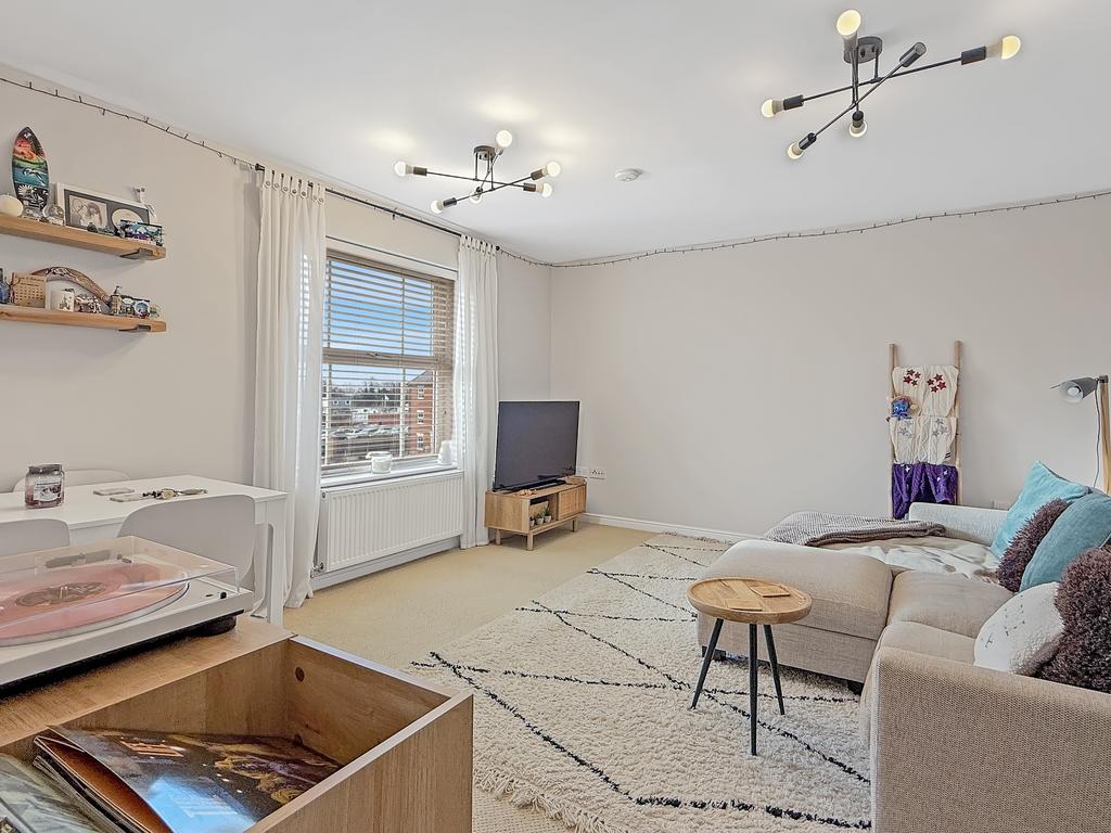 Living/Dining Room