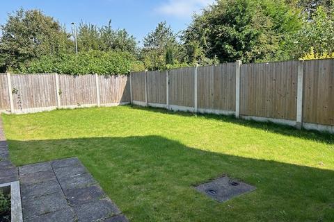 3 bedroom detached house to rent, Hathaway Drive, West Yorkshire, LS14