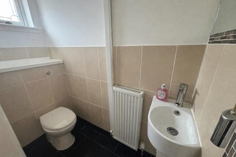 3 bedroom house to rent, Ploughmans Walk, Lichfield, WS13 7RR