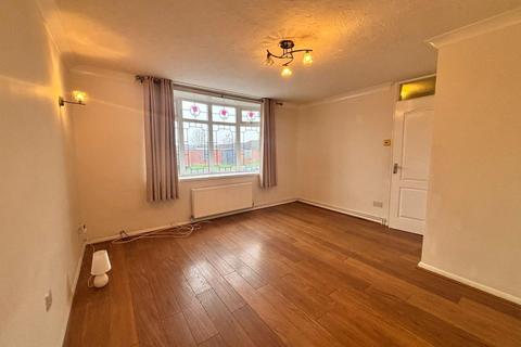 3 bedroom house to rent, Ploughmans Walk, Lichfield, WS13 7RR