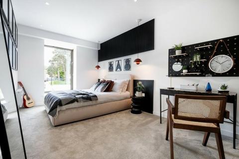 5 bedroom house for sale, Chaplin Drive, London EN4