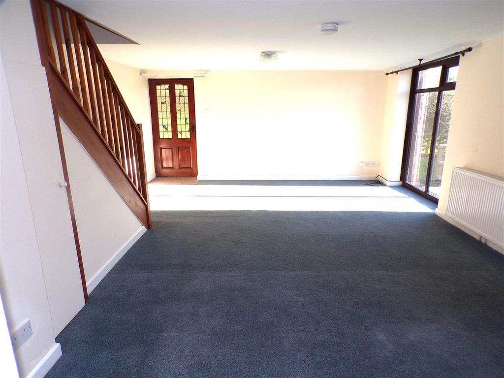 Living Room.JPG