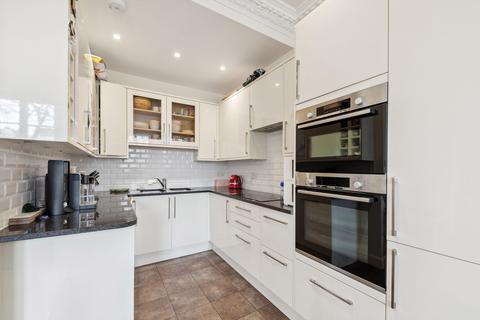 2 bedroom flat to rent, Westbourne Terrace, London, W2