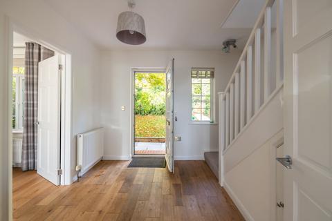 3 bedroom end of terrace house for sale, Park Lane East, Reigate, RH2