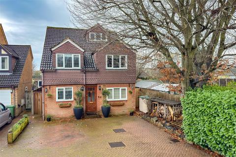 5 bedroom detached house for sale, Magnolia Close, Park Street, St. Albans, Hertfordshire, AL2