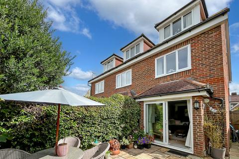 3 bedroom end of terrace house for sale, Sea Road, East Preston, Littlehampton, West Sussex