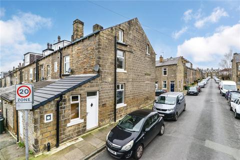 3 bedroom end of terrace house for sale, Norman Street, Bingley, West Yorkshire, BD16
