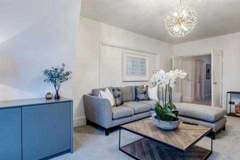4 bedroom apartment to rent, Park Road, London NW8