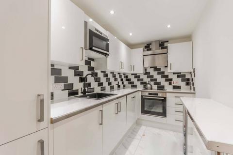 2 bedroom flat to rent, Bridgewater Square, Barbican, London, EC2Y