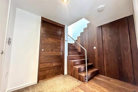 2 bedroom property to rent, Holloway Circus Queensway, Birmingham B1