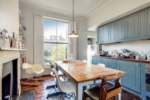 undefined, Victoria Park Road, Victoria Park, London, E9