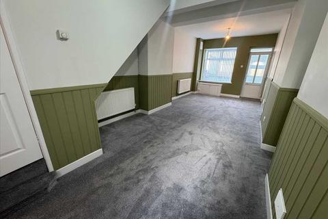 3 bedroom end of terrace house to rent, Berkeley Road East, Birmingham