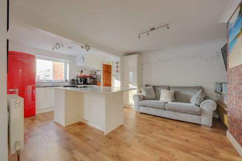 3 bedroom semi-detached house for sale, Chanctonbury Road, Burgess Hill, RH15