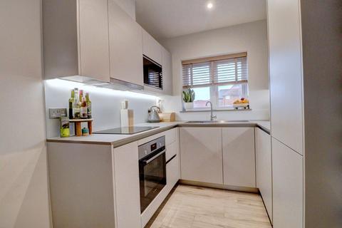 1 bedroom apartment to rent, Aspen Road, Buckinghamshire HP10
