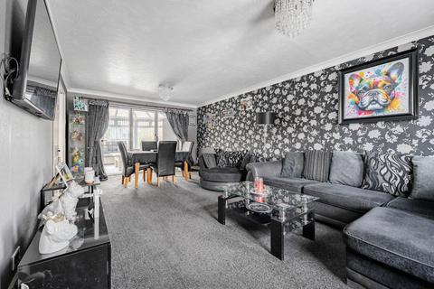 5 bedroom detached house for sale, Thistledown Road, Horsford